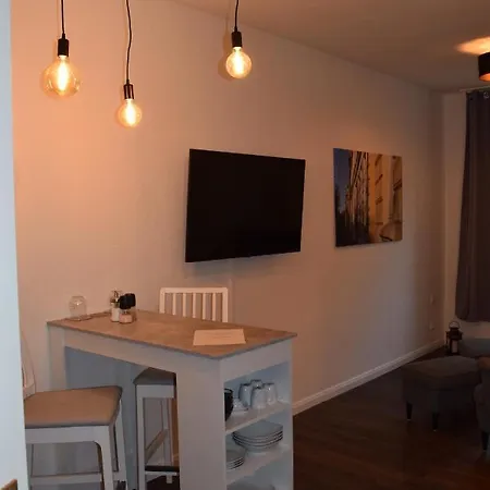 Altstadt, Neue Wallstrasse Apartment